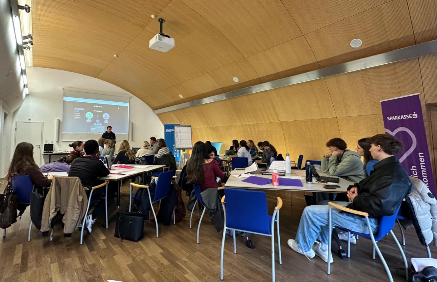 Ecomania6 Schüler:innen bei Ecomania