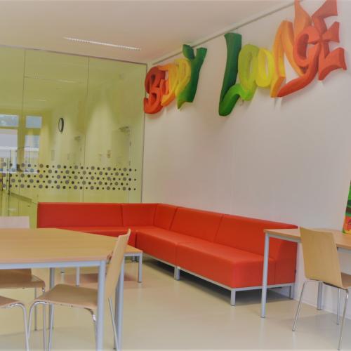 Buddy longe rotes Sofa