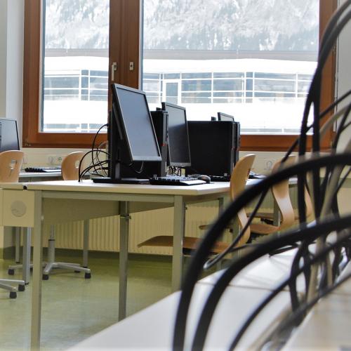 Computer seitlich Kabel