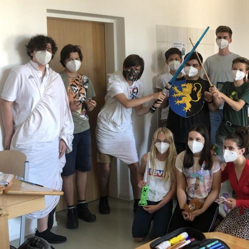 Schüler als Römer verkleidet