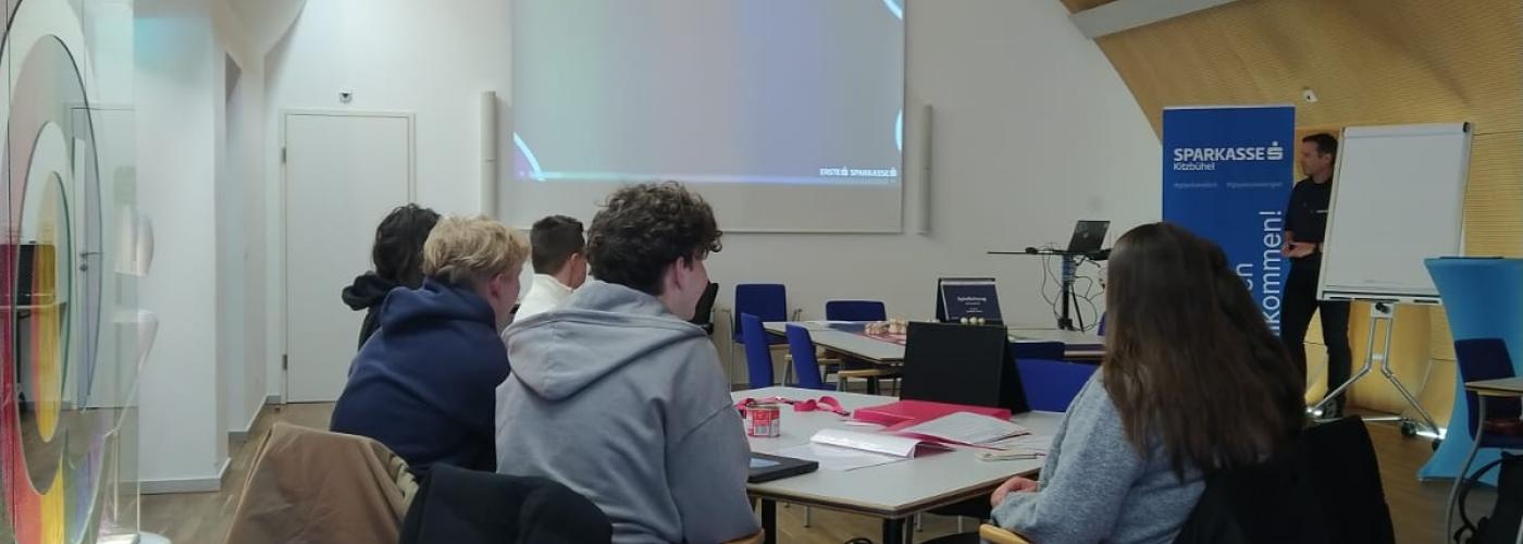Schüler:innen bei Ecomania